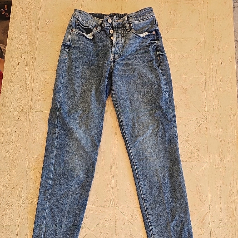 Old Navy Women's Skinny Jeans in Denim Blue